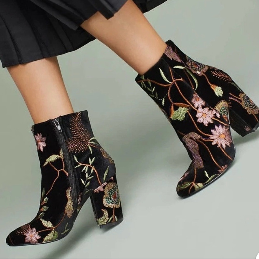 Steve Madden Black Floral Heeled Boots